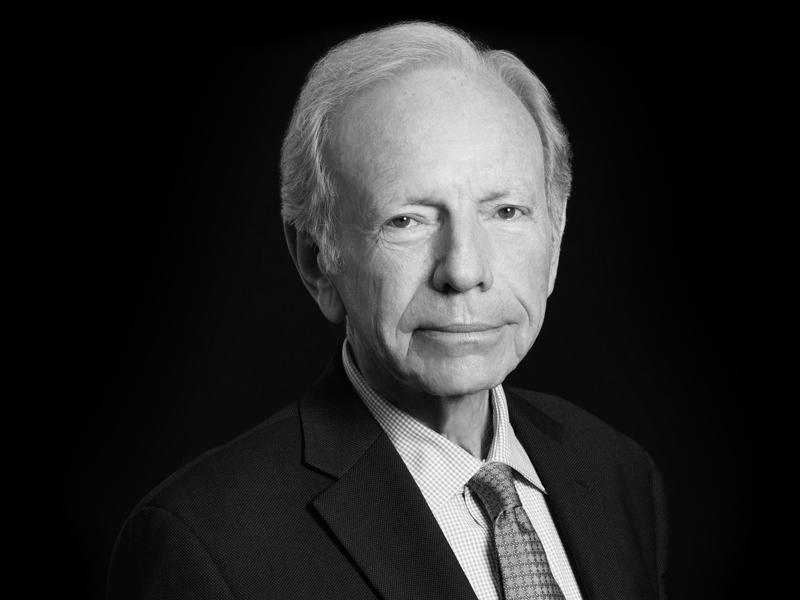 Senator Lieberman Addresses Forum on Government Investigations